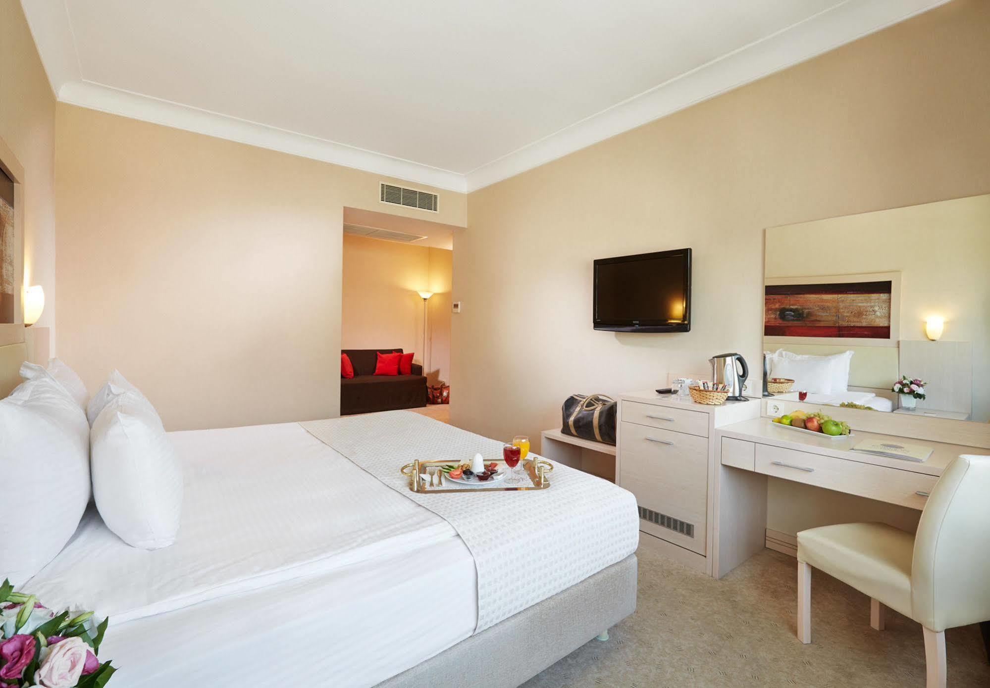 Kordon Hotel Alsancak Σμύρνη Εξωτερικό φωτογραφία