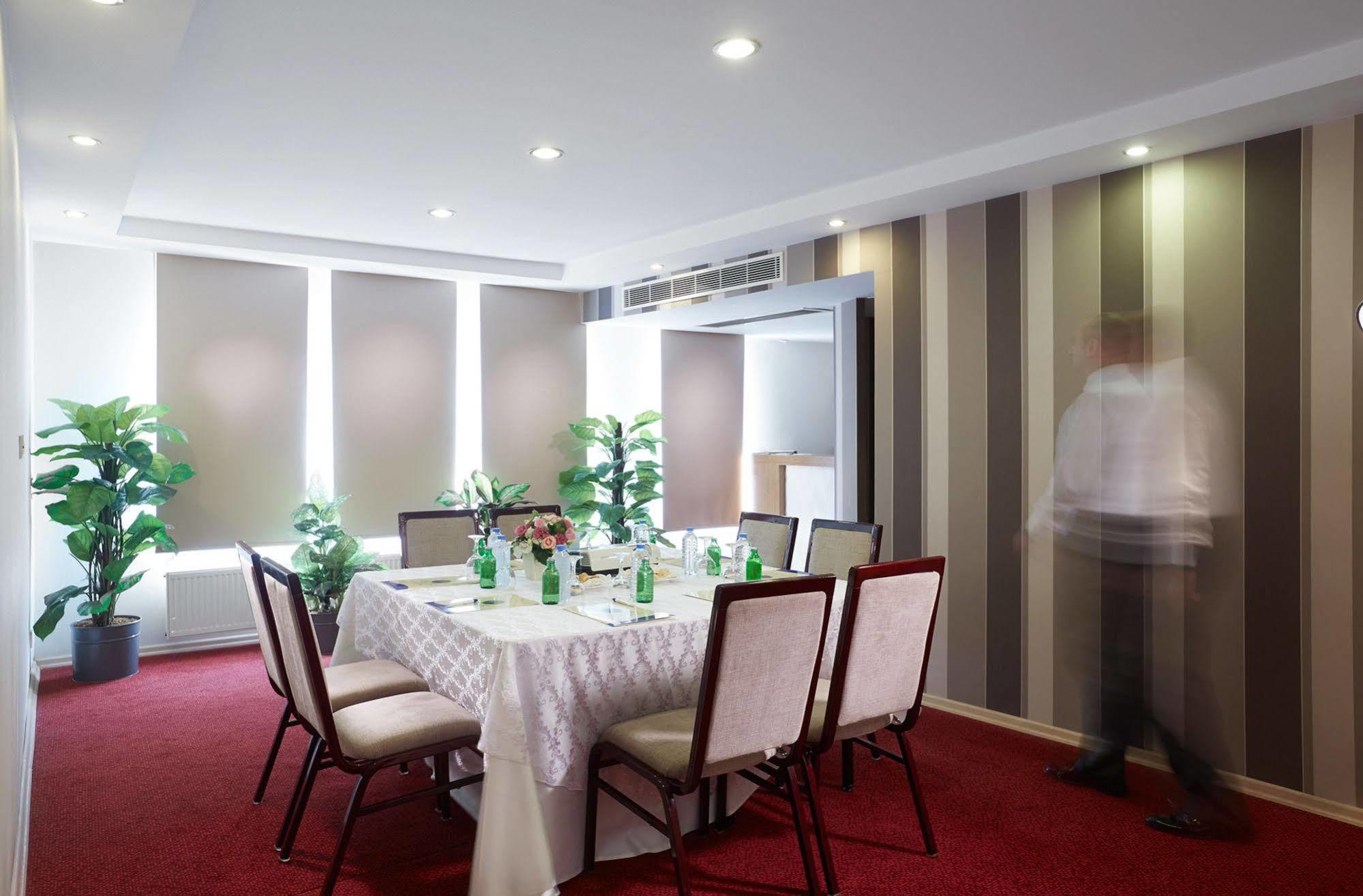 Kordon Hotel Alsancak Σμύρνη Εξωτερικό φωτογραφία