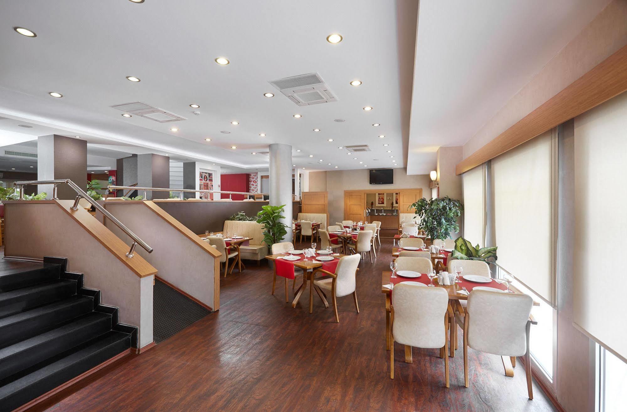Kordon Hotel Alsancak Σμύρνη Εξωτερικό φωτογραφία