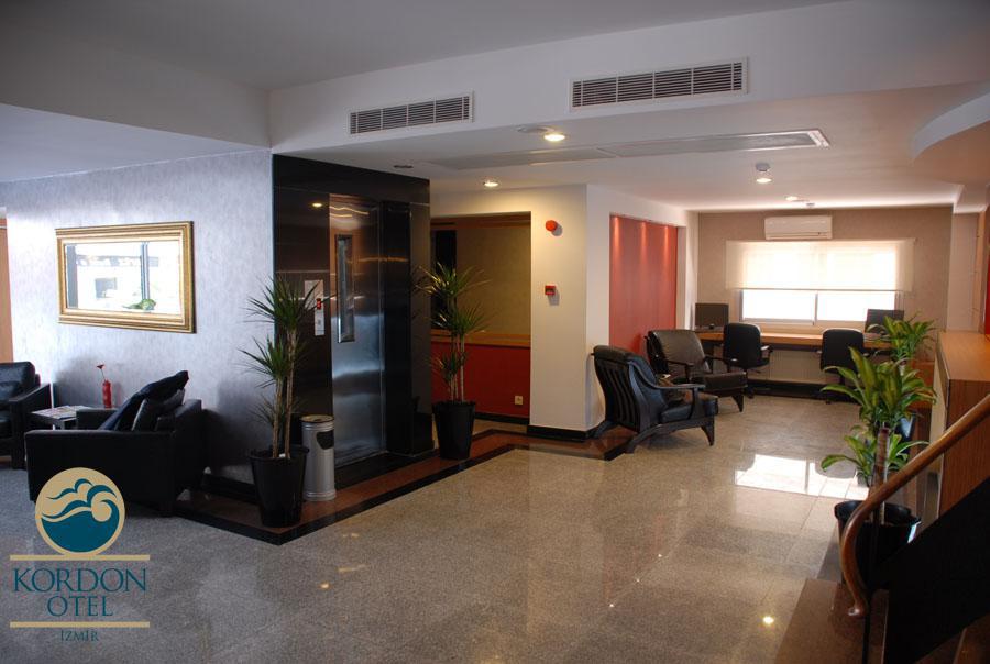 Kordon Hotel Alsancak Σμύρνη Εξωτερικό φωτογραφία